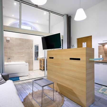 Wellkhome Appartements & Services Bordeaux Luaran gambar